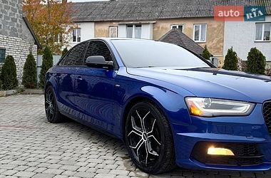 Седан Audi A4 2015 в Ивано-Франково