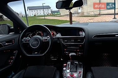 Седан Audi A4 2015 в Ивано-Франково