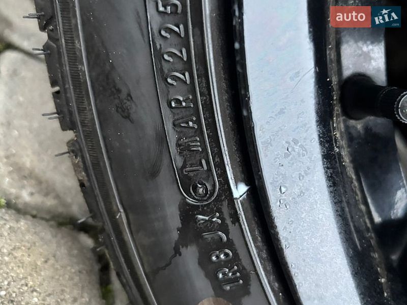 Седан Audi A4 2015 в Ивано-Франково