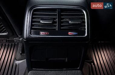 Седан Audi A4 2015 в Ивано-Франково