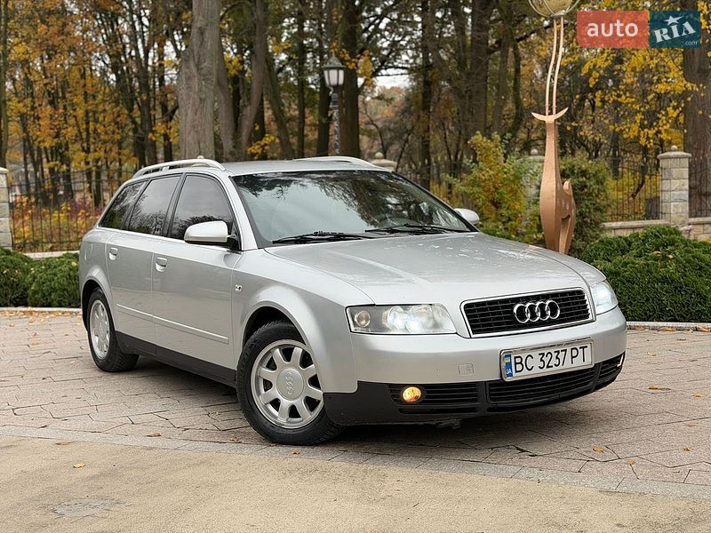 Універсал Audi A4 2002 в Жовкві
