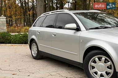 Універсал Audi A4 2002 в Жовкві