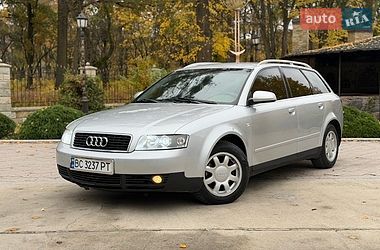 Універсал Audi A4 2002 в Жовкві