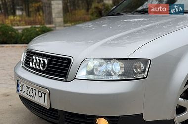 Універсал Audi A4 2002 в Жовкві