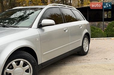 Універсал Audi A4 2002 в Жовкві