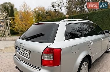 Універсал Audi A4 2002 в Жовкві