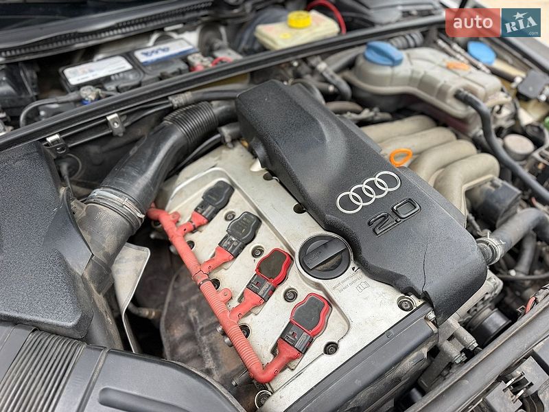 Універсал Audi A4 2002 в Жовкві