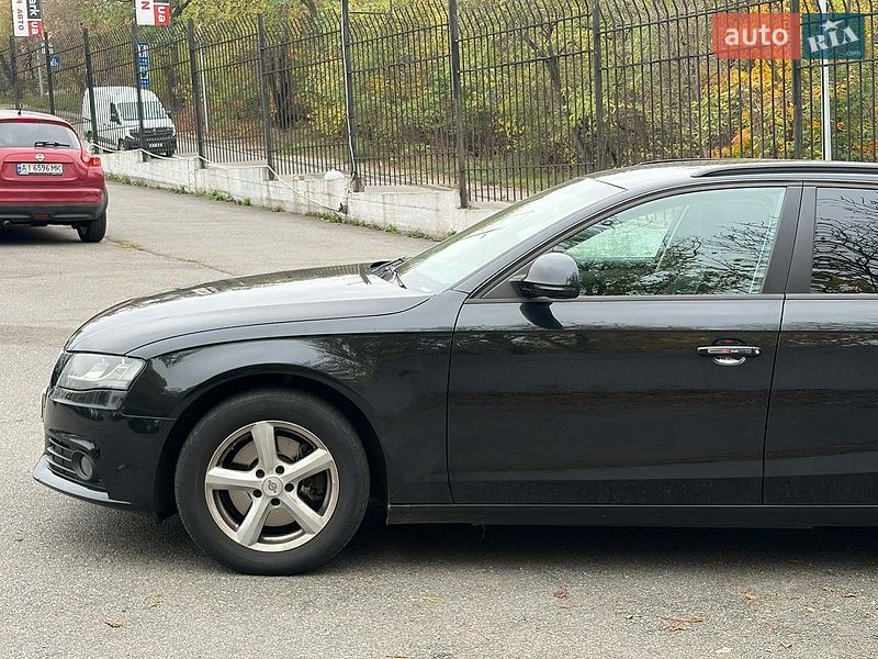 Универсал Audi A4 2008 в Киеве