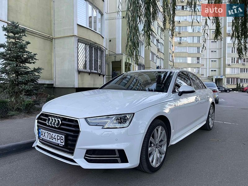 Седан Audi A4 2017 в Пісочині