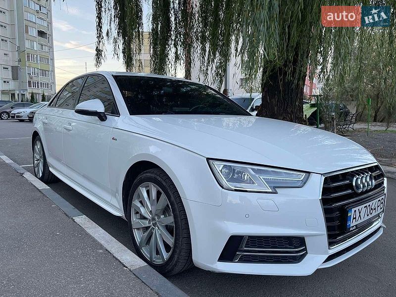 Седан Audi A4 2017 в Пісочині