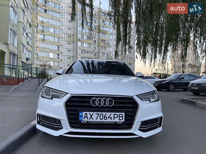 Седан Audi A4 2017 в Пісочині