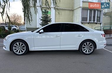 Седан Audi A4 2017 в Пісочині
