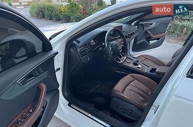 Седан Audi A4 2017 в Пісочині