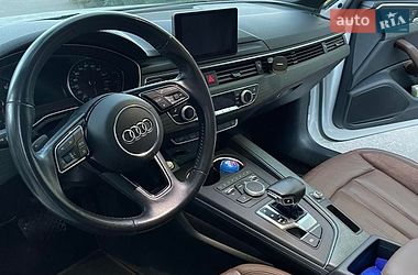 Седан Audi A4 2017 в Пісочині
