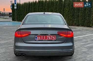 Седан Audi A4 2015 в Луцьку