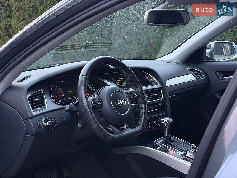Седан Audi A4 2015 в Луцьку
