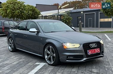 Седан Audi A4 2015 в Луцьку