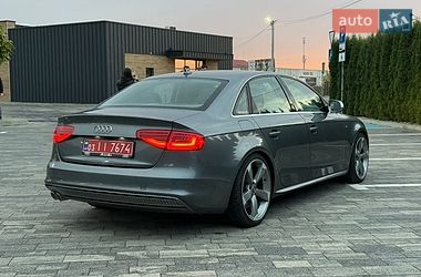 Седан Audi A4 2015 в Луцьку