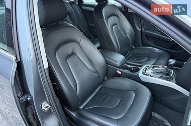Седан Audi A4 2015 в Луцьку