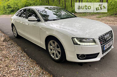 Audi A5  2010