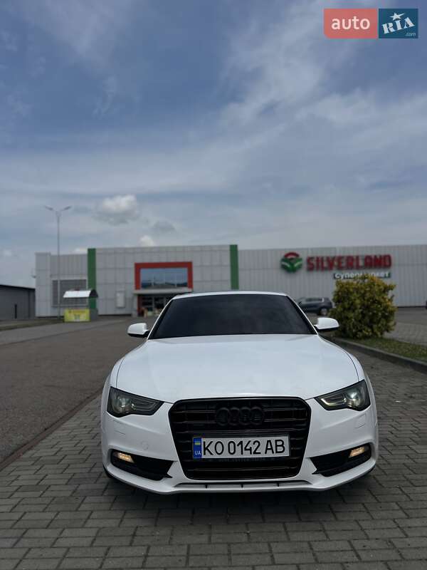 Audi A5 2011 Audi A5 2011