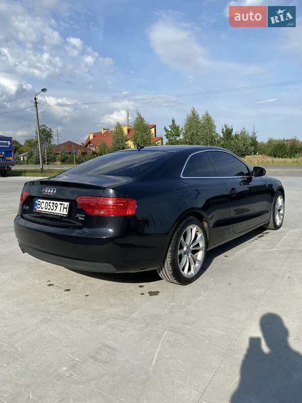 Купе Audi A5 2012 в Львове