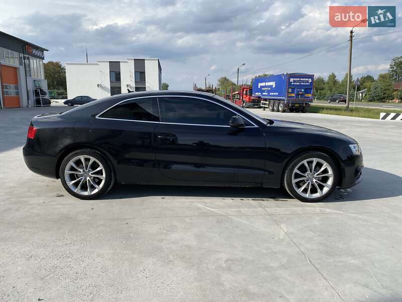 Купе Audi A5 2012 в Львове