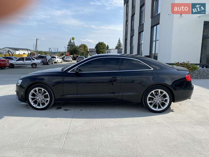 Купе Audi A5 2012 в Львове