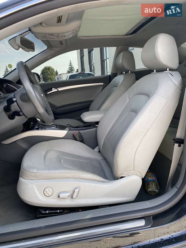 Купе Audi A5 2012 в Львове