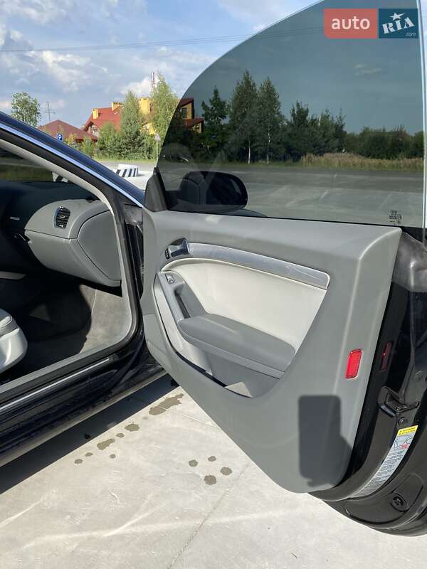 Купе Audi A5 2012 в Львове