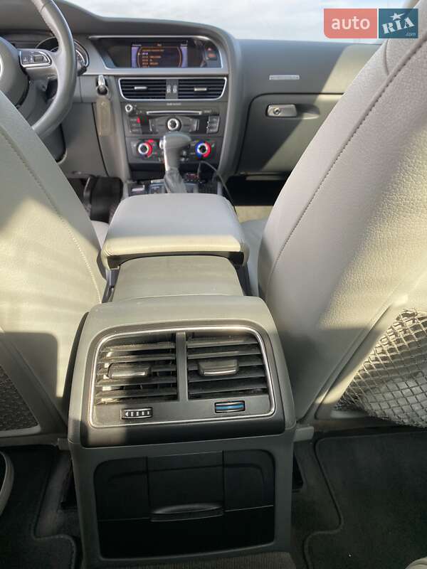 Купе Audi A5 2012 в Львове