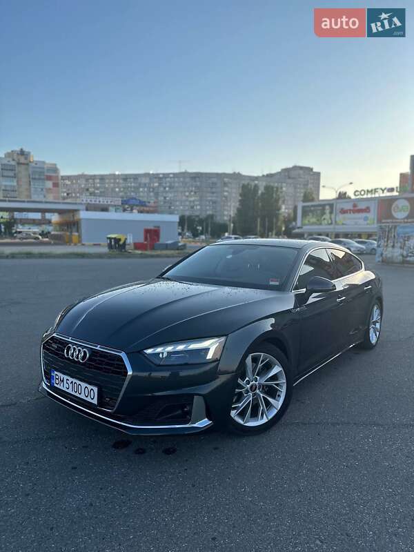 Ліфтбек Audi A5