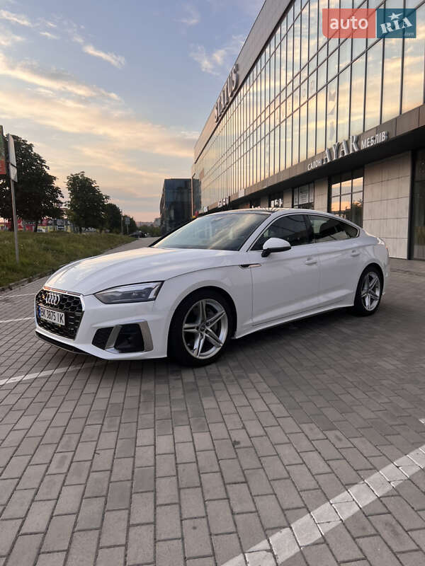 Ліфтбек Audi A5 2020 в Рівному фото 4 Ліфтбек Audi A5 2020 в Рівному