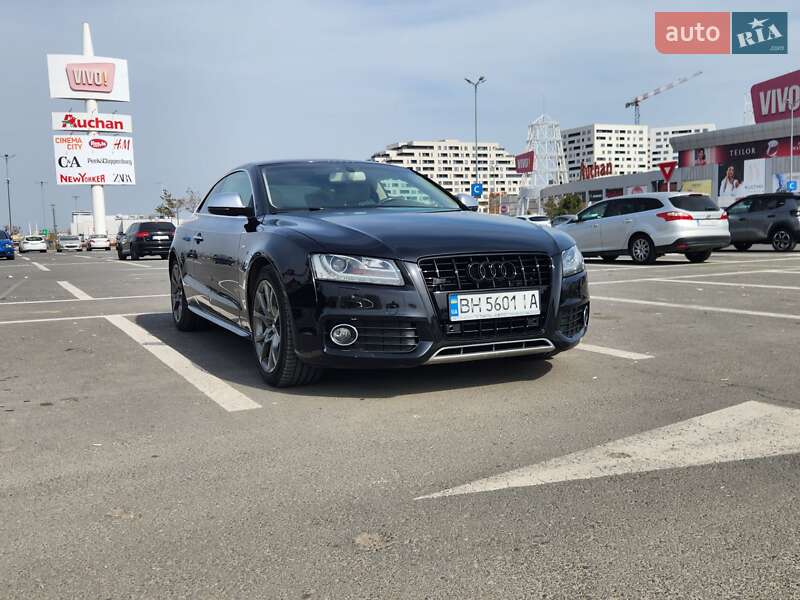 Купе Audi A5 2008 в Кілії