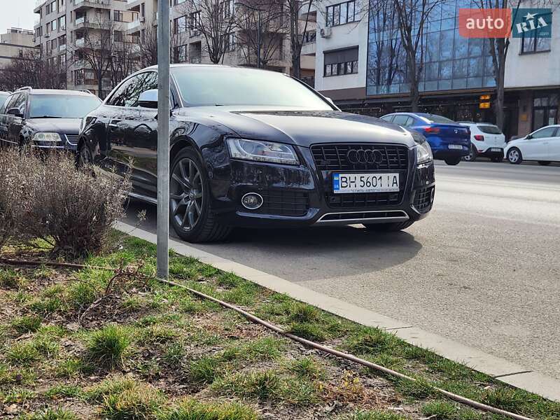 Купе Audi A5 2008 в Кілії