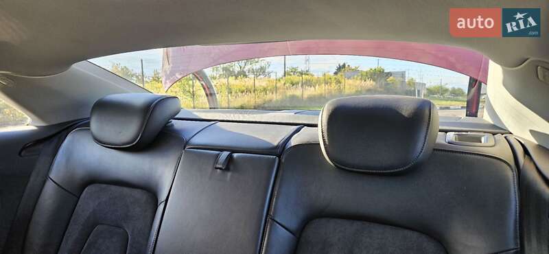 Купе Audi A5 2011 в Ровно
