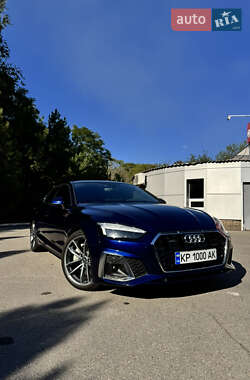 Audi A5  2021