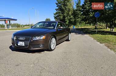 Audi A5  2011
