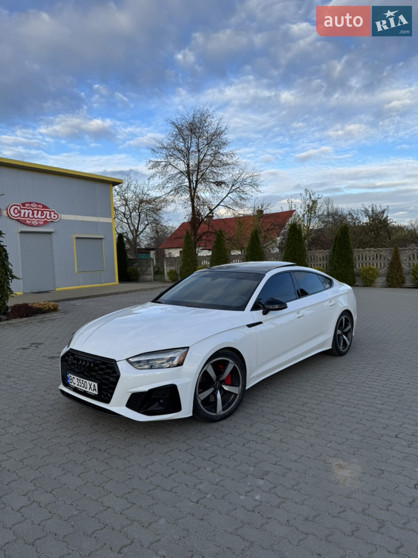 Audi A5 2022 VIN WAUFACF57PA021585 фото оголошення 5 з 27