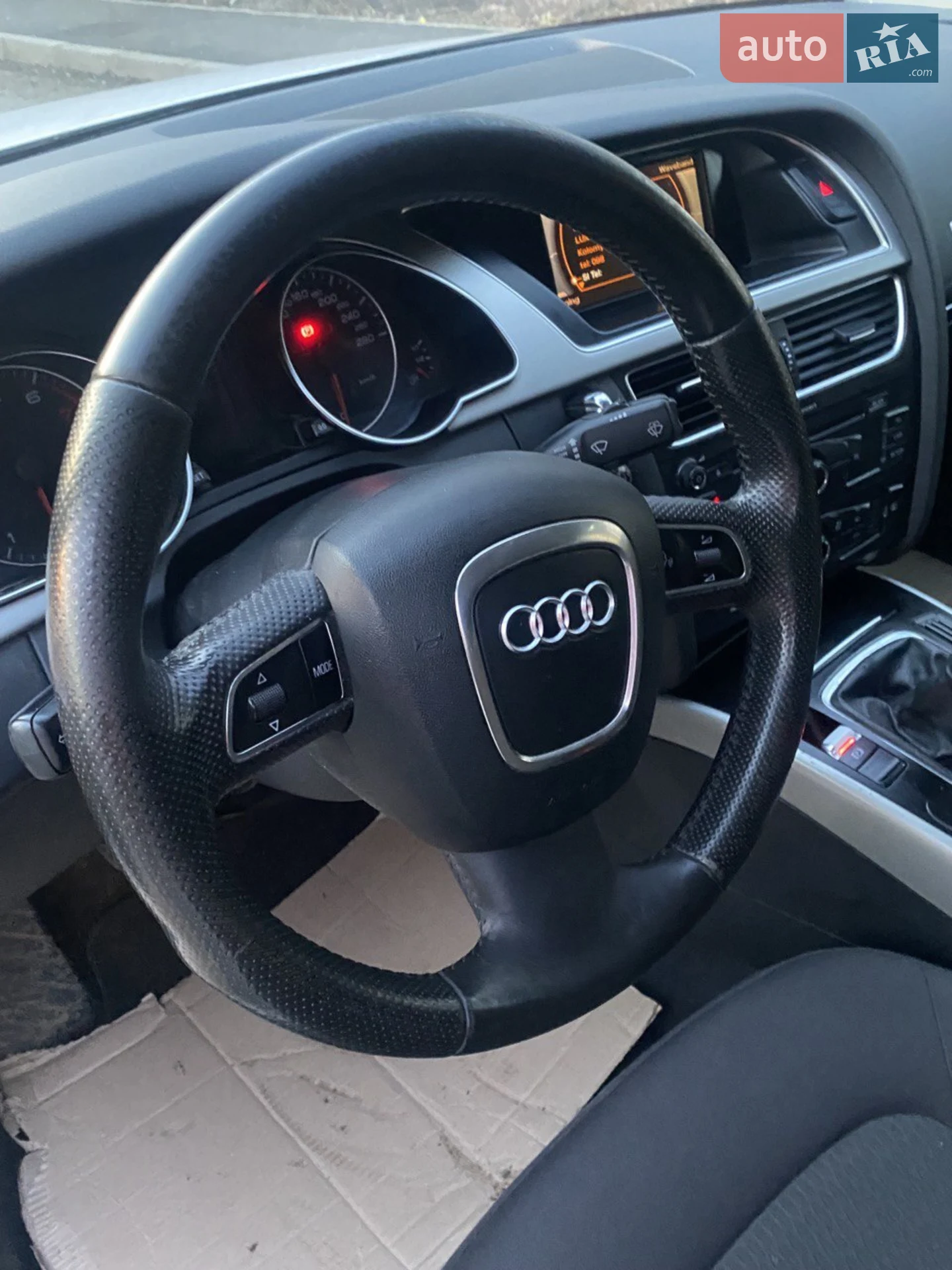 Audi A5 2010 VIN WAUZZZ8TXAA021995 фото оголошення 7 з 7