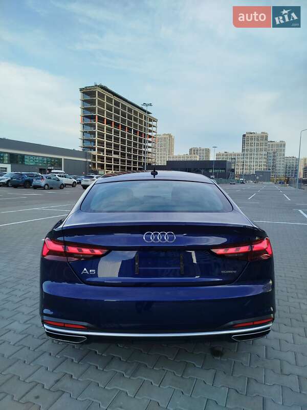 Лифтбек Audi A5 2021 в Киеве