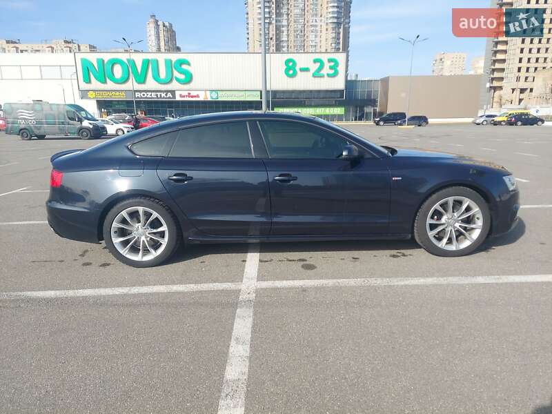 Купе Audi A5 2013 в Ужгороде