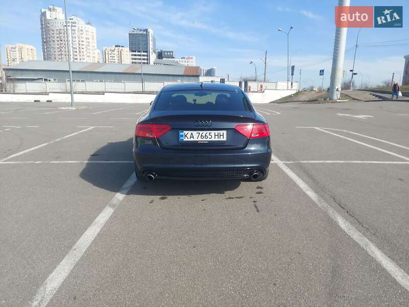 Купе Audi A5 2013 в Ужгороде