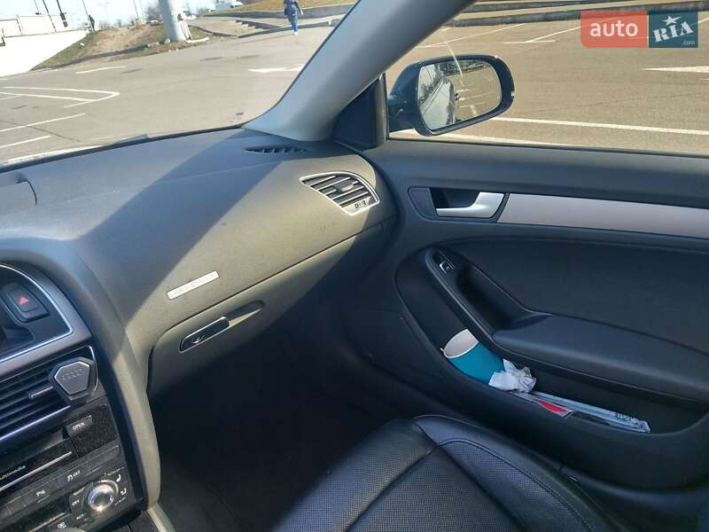 Купе Audi A5 2013 в Ужгороде