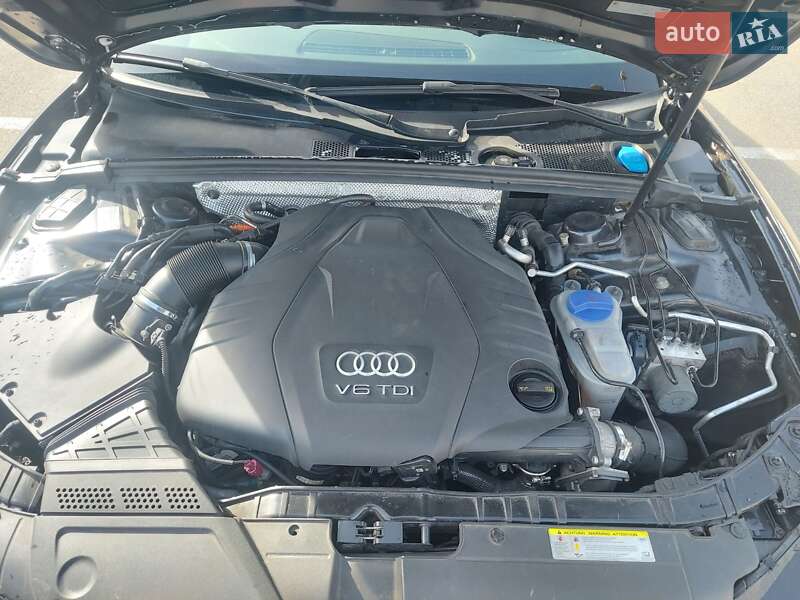 Купе Audi A5 2013 в Ужгороде