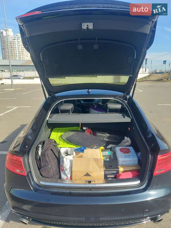 Купе Audi A5 2013 в Ужгороде