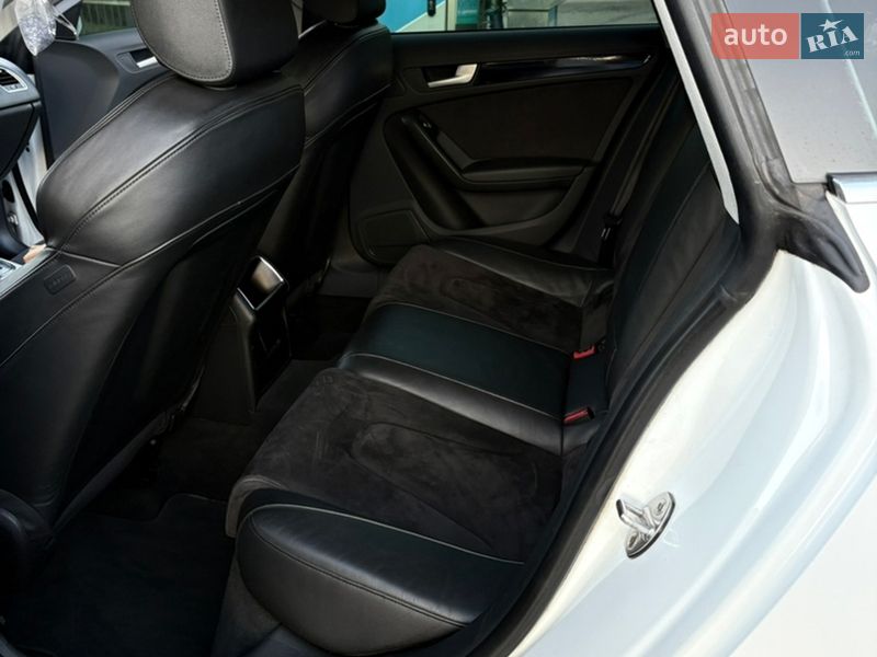 Купе Audi A5 2012 в Запоріжжі