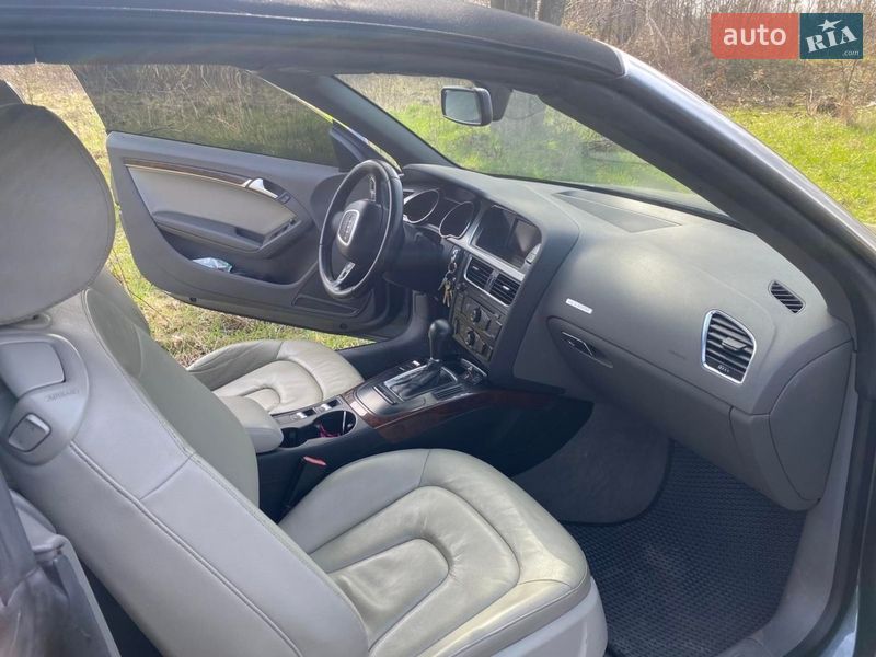Кабриолет Audi A5 2011 в Кременце