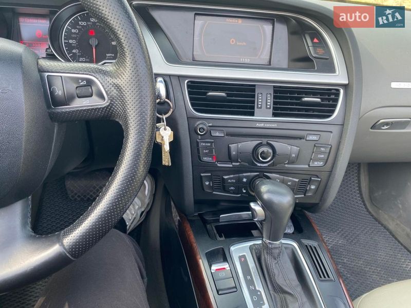 Кабриолет Audi A5 2011 в Кременце