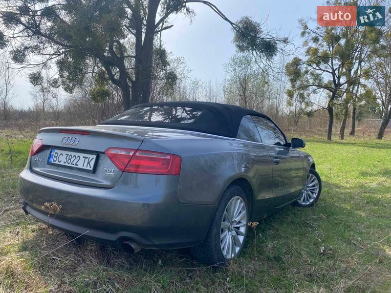 Кабриолет Audi A5 2011 в Кременце